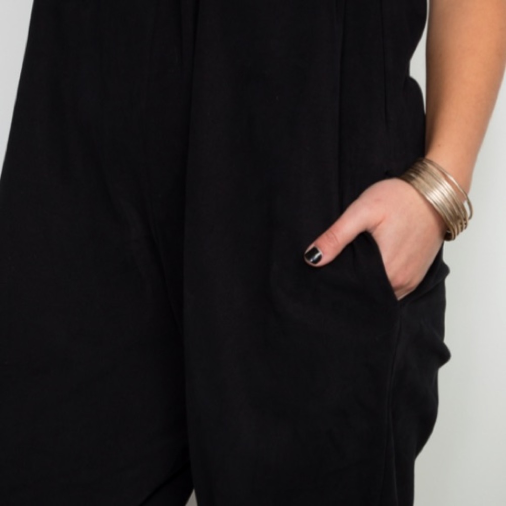 ❤️ LAST NEW Black Loose Fit Tank Harem Jumpsuit - Picture 6 of 8